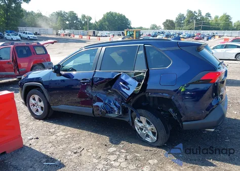 2020 Toyota Rav4 Xle/Xle Premium z USA, uszkodzony, nr VIN 2T3W1RFV6LC071879